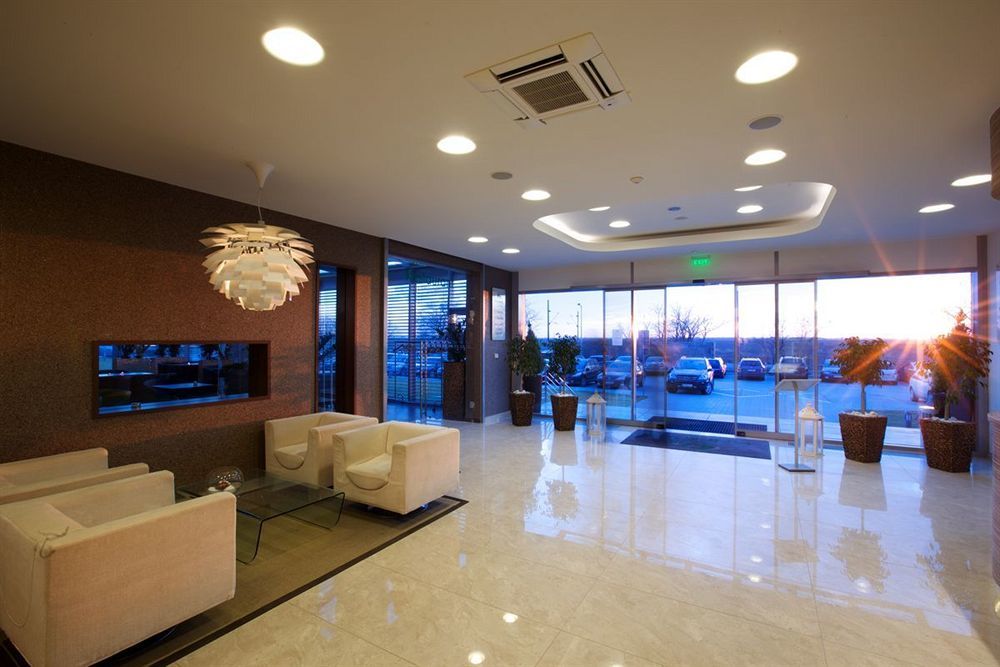 Hotel Ponteo - Activity Park Bratislava Exterior foto